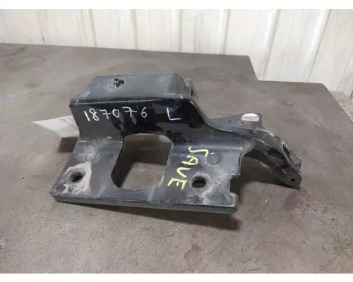 PETERBILT 579 BUMPER BRACKET