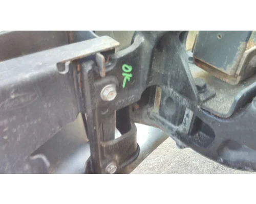 PETERBILT 579 BUMPER BRACKET