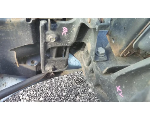PETERBILT 579 BUMPER BRACKET
