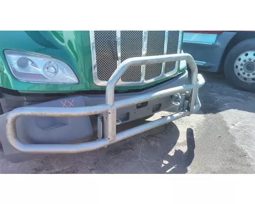 PETERBILT 579 BUMPER BRUSH GUARD