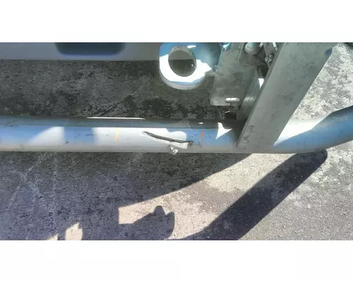 PETERBILT 579 BUMPER BRUSH GUARD