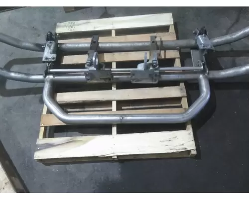PETERBILT 579 BUMPER BRUSH GUARD