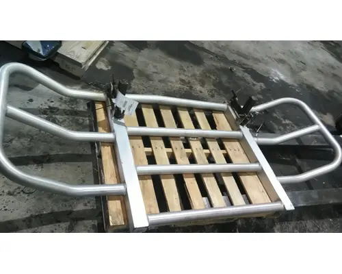 PETERBILT 579 BUMPER BRUSH GUARD