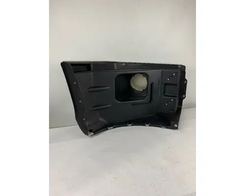 PETERBILT 579 BUMPER ENDS