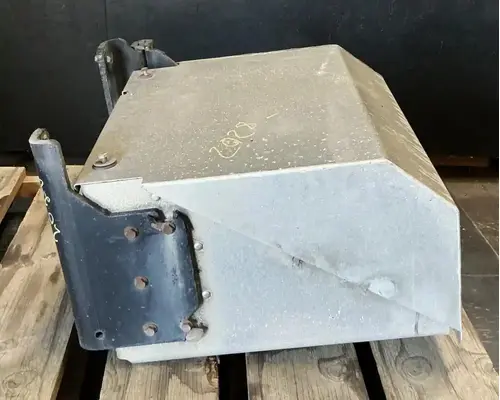 PETERBILT 579 Battery BoxTray