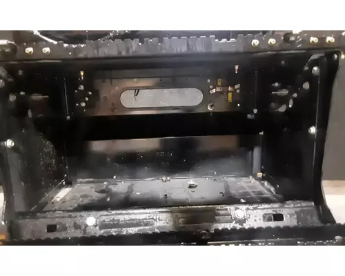 PETERBILT 579 Battery BoxTray