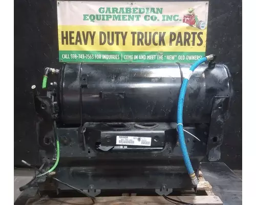 PETERBILT 579 Battery BoxTray