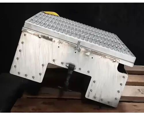 PETERBILT 579 Battery BoxTray