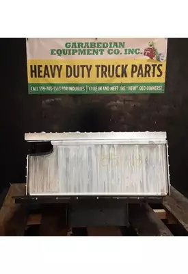 PETERBILT 579 Battery Box/Tray