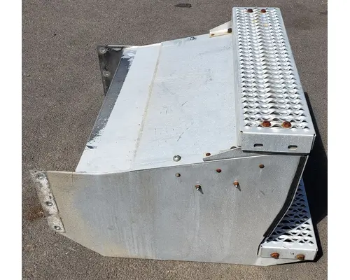 PETERBILT 579 Battery Box