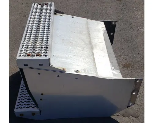 PETERBILT 579 Battery Box