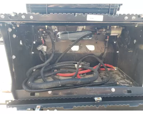 PETERBILT 579 Battery Box