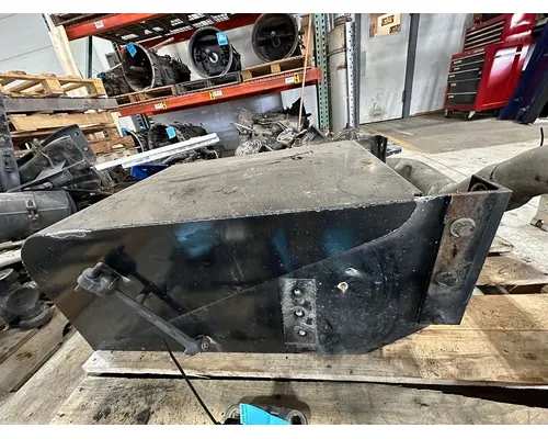 PETERBILT 579 Battery Box