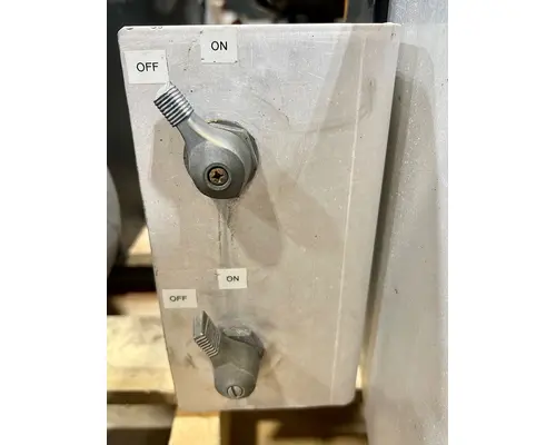 PETERBILT 579 Battery Box