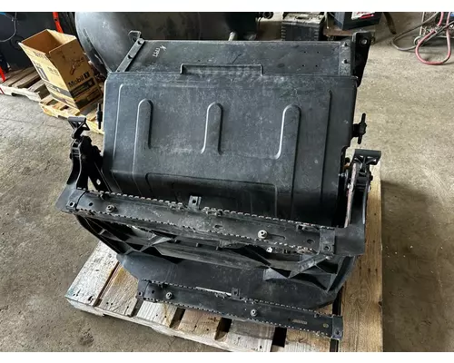 PETERBILT 579 Battery Box