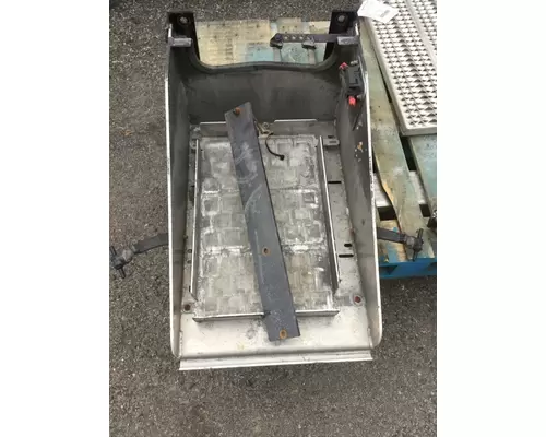 PETERBILT 579 Battery Box