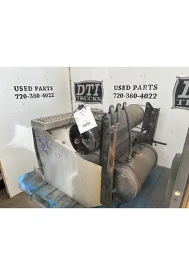 PETERBILT 579 Battery Box