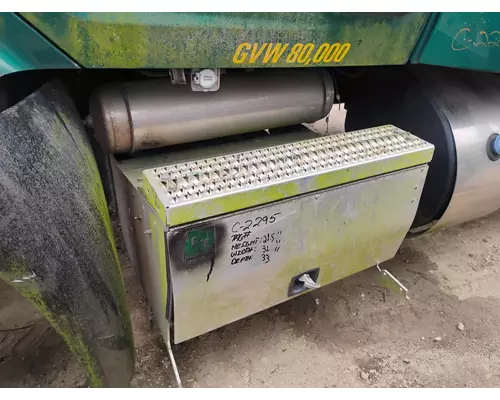 PETERBILT 579 Battery Box