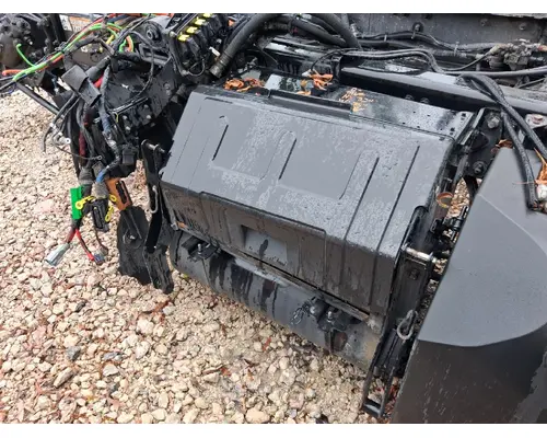 PETERBILT 579 Battery Box