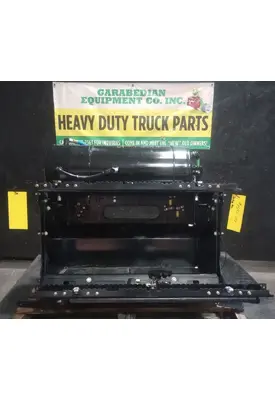 PETERBILT 579 Battery Boxes