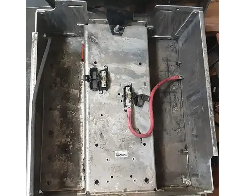 PETERBILT 579 Battery Boxes