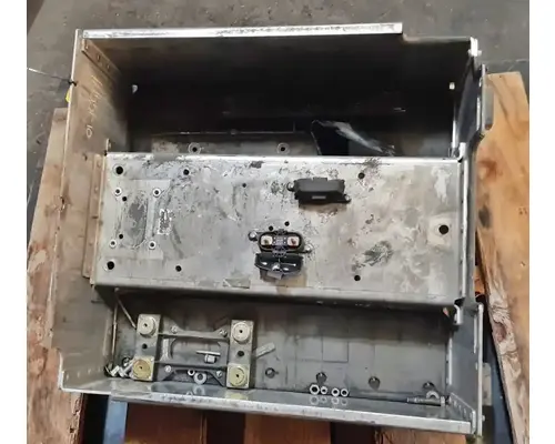 PETERBILT 579 Battery Boxes