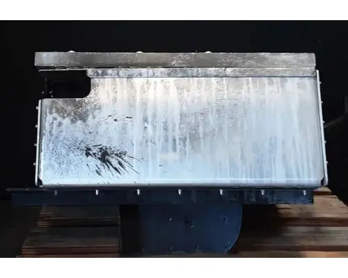 PETERBILT 579 Battery Boxes