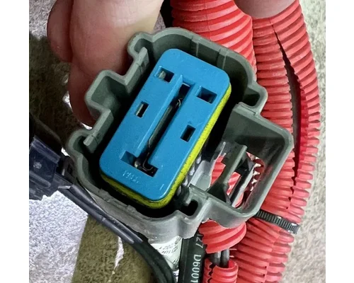 PETERBILT 579 Battery