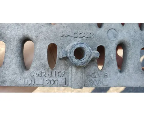 PETERBILT 579 Body Parts, Misc.