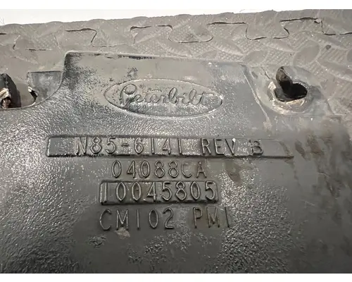 PETERBILT 579 Brackets, Misc.