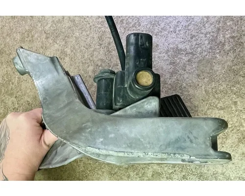 PETERBILT 579 Brackets, Misc.