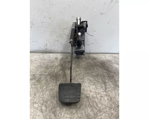 PETERBILT 579 Brake  Clutch Pedal Box