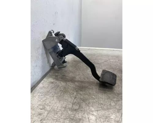 PETERBILT 579 Brake  Clutch Pedal Box
