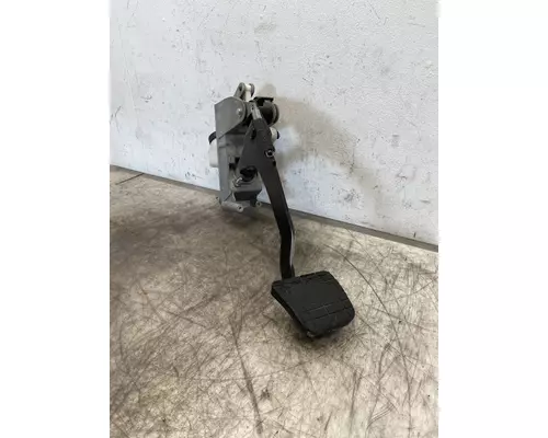 PETERBILT 579 Brake  Clutch Pedal Box