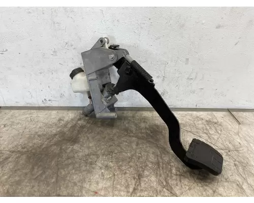 PETERBILT 579 Brake  Clutch Pedal Box