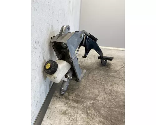 PETERBILT 579 Brake  Clutch Pedal Box