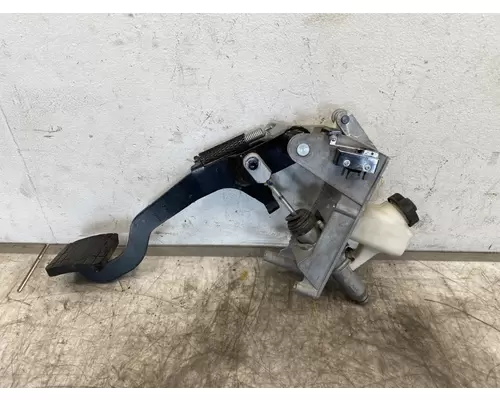 PETERBILT 579 Brake  Clutch Pedal Box