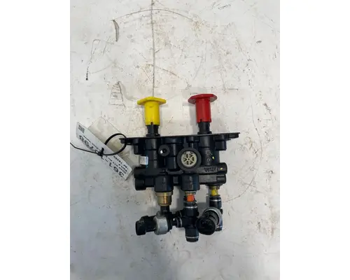 PETERBILT 579 Brake Proportioning Valve