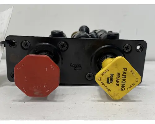 PETERBILT 579 Brake Proportioning Valve