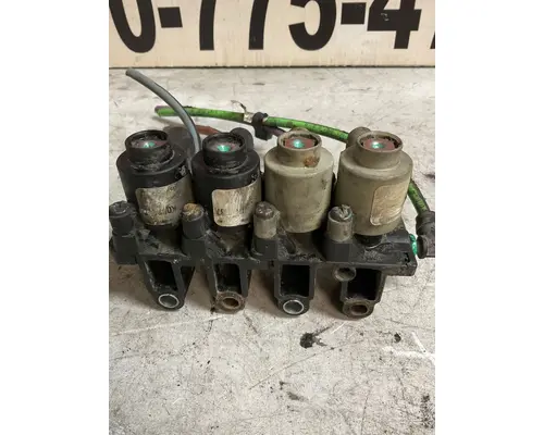 PETERBILT 579 Brake Proportioning Valve