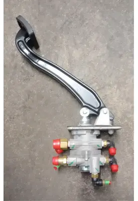 PETERBILT 579 Brake/Clutch Pedal Box