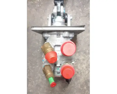 PETERBILT 579 BrakeClutch Pedal Box