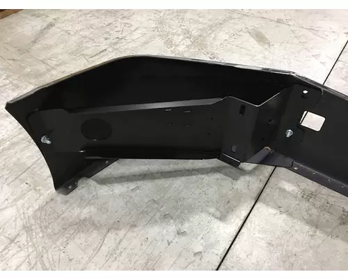 PETERBILT 579 Bumper Assembly, Front