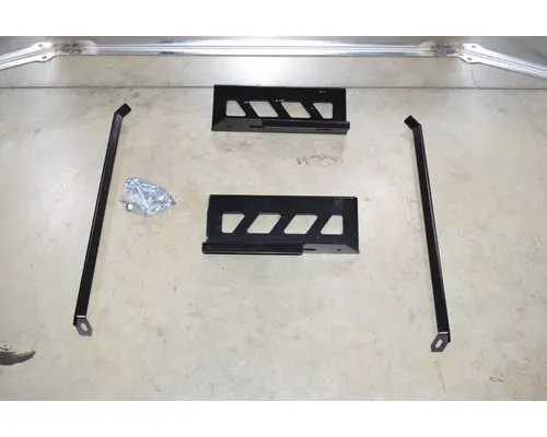 PETERBILT 579 Bumper Assembly, Front