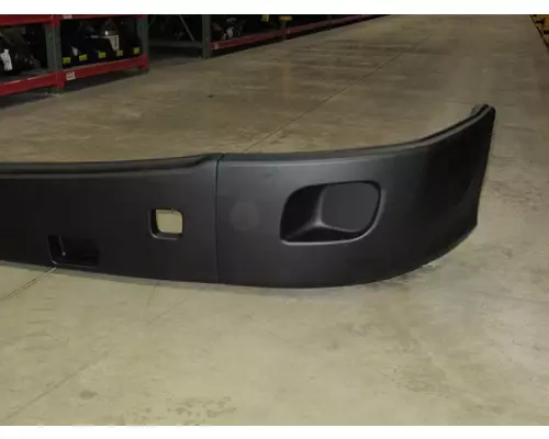 PETERBILT 579 Bumper Assembly, Front