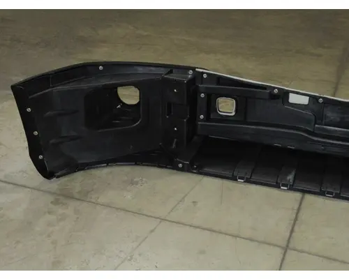 PETERBILT 579 Bumper Assembly, Front