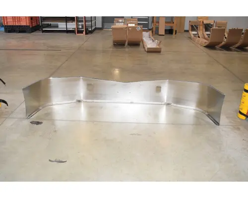 PETERBILT 579 Bumper Assembly, Front