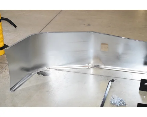 PETERBILT 579 Bumper Assembly, Front