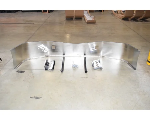 PETERBILT 579 Bumper Assembly, Front
