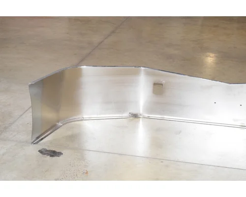 PETERBILT 579 Bumper Assembly, Front